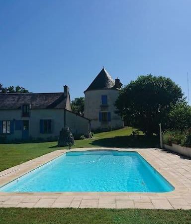 Tour De Bablou - Insolite Allouis Eksteriør bilde