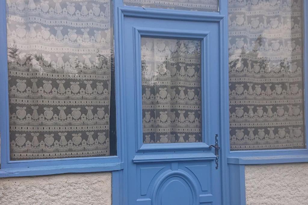 Tour De Bablou - Insolite Allouis Eksteriør bilde